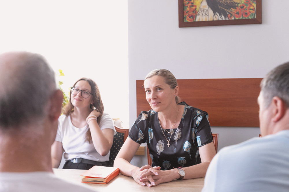 4446 image for slide