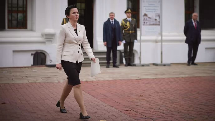 5877 image for slide