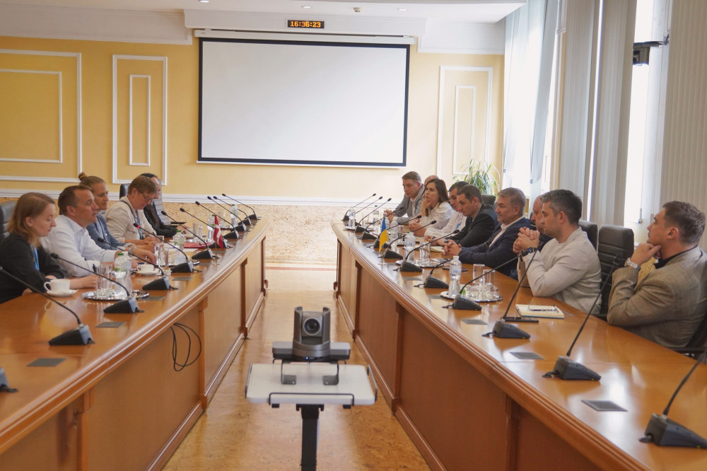 6002 image for slide