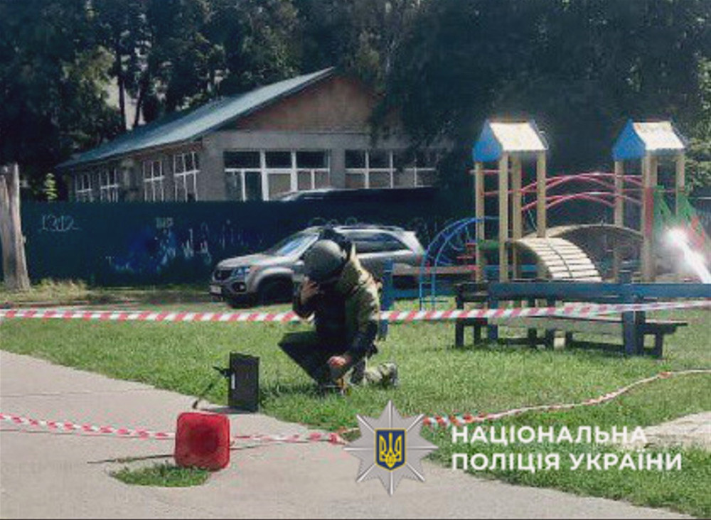 6927 image for slide
