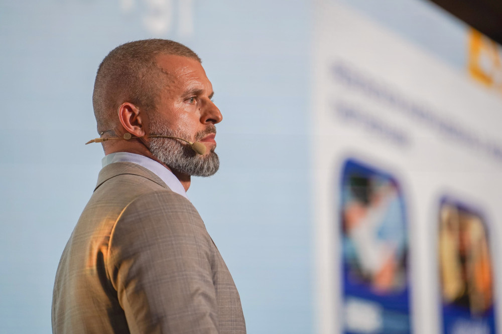 7088 image for slide