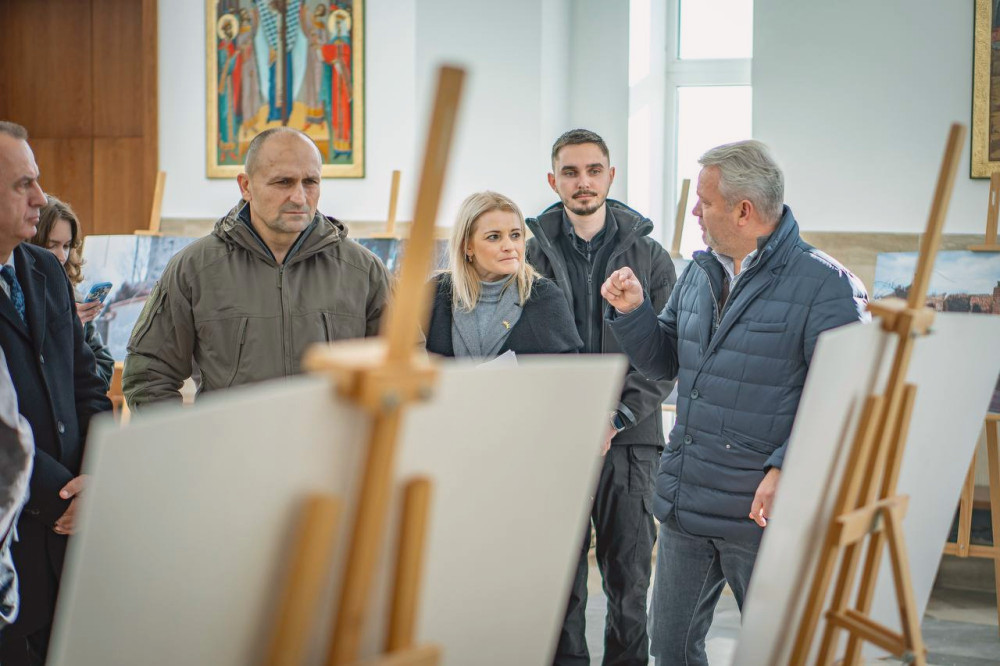 9014 image for slide