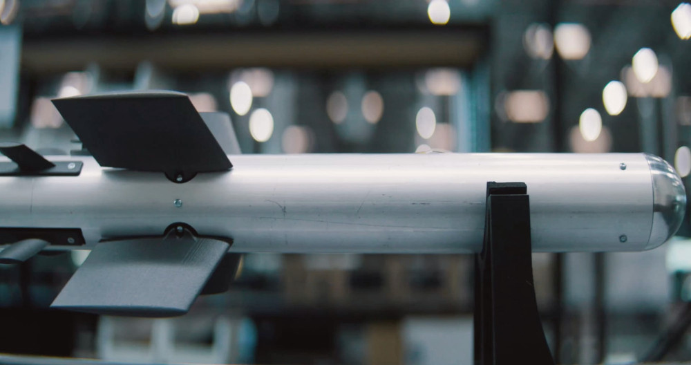 9932 image for slide