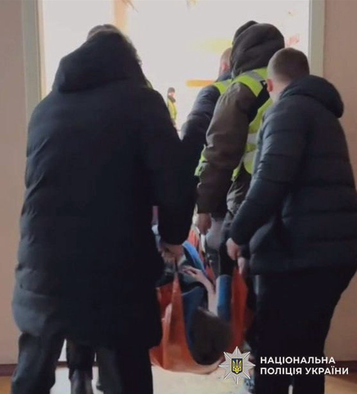 9935 image for slide